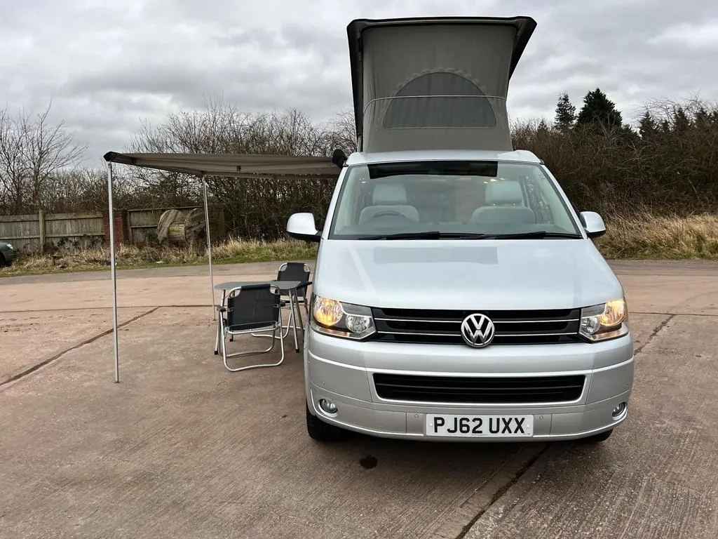 2013 Volkswagen California SE photo 17